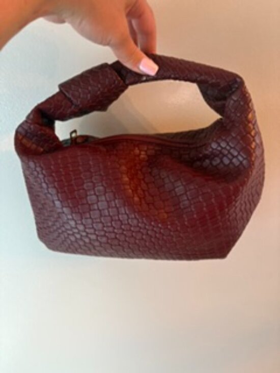 Handbags - Cool knotted maroon handle strap purse. Faux textured leather. Few minor scuffs.